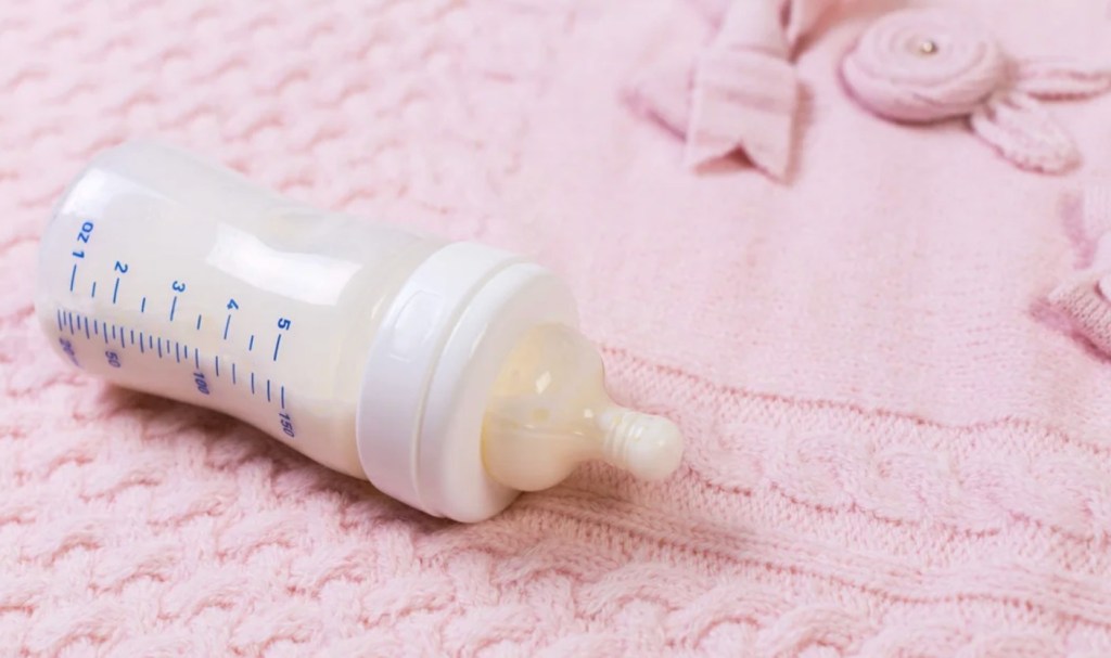 La ANMAT ordena el retiro preventivo de varios lotes de leche infantil por riesgos de&nbsp;salud