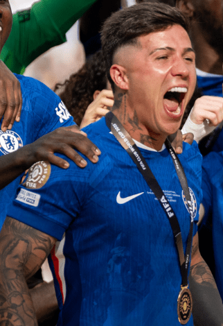 Enzo Fernández disputa la final de la FA Cup en&nbsp;Wembley