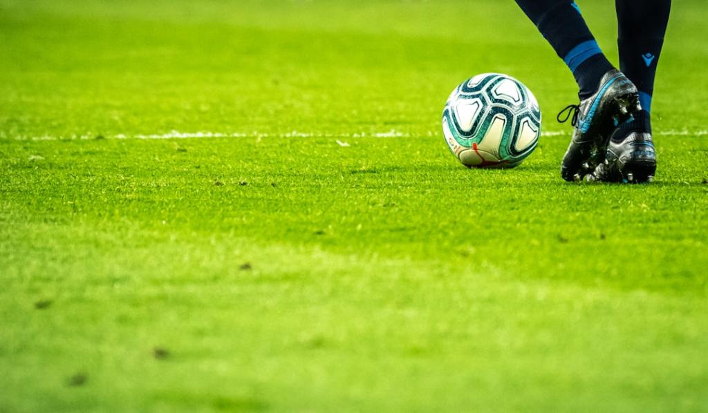 Susto en la Copa Argentina: Zelarayán se descompensó en&nbsp;cancha